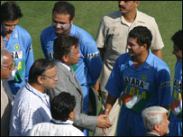 सचिन और मुशर्रफ़