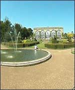 View of Warwick Castle