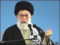 آیت الله علی خامنه ای- عکس از آرشیو
