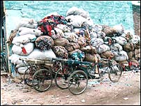 कपड़ों की क़तरन से भी रुई बनने लगी