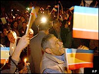 'Birleşik Kıbrıs' bayrakları