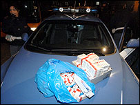 Caixas de hormônio apreendidas pela polícia (Divulgação: Questura de Brescia)