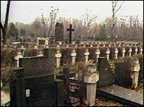 Cánh rừng Katyn nơi yên nghỉ của 4400 sĩ quan Ba Lan bị sát hại thời Đệ nhị Thế chiến