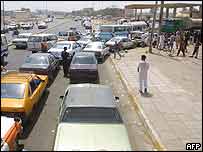 Temperaturas chegam a 57 graus no verão iraquiano
