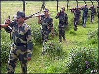 बीएसएफ़ जवान 