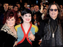 玩闹家庭奥斯伯恩