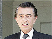 Fransa Dışişleri Bakanı Douste-Blazy