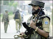 کشمیر میں فوجی