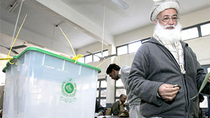 پاکستان میں ووٹنگ کی ایک فائل فوٹو