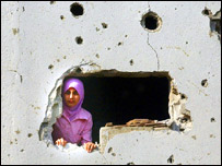 جنگ جاری لبنان بيش از نيم ميليون نفر از اهالی اين کشور را بی خانمان کرده 