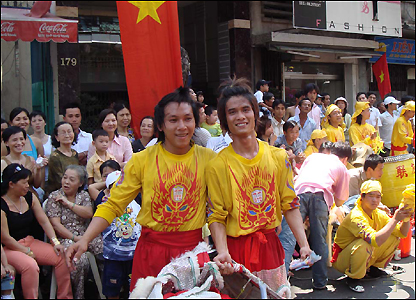 Lân trong ngày Tết