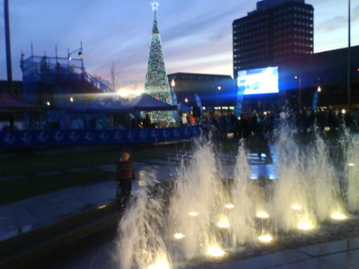 Centre Square fountain, Christmas tree and Big Screen
