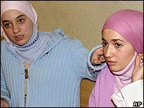 اس پابندی سے یہودی اور عیسائی بھی متاثر ہوں گے