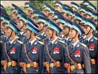 Quân đội Việt Nam duyệt binh