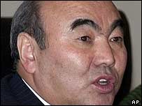 Askar Akayev 