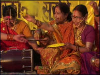 होली के रंग