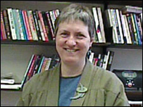 Nữ giáo sư Nancy Matthews