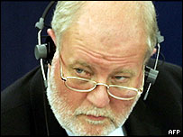 İngiltere İçişleri Bakanı Charles Clarke