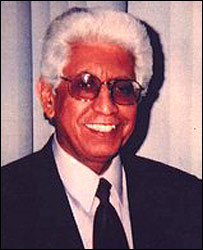 رازق فانی (عکس از سایت آریایی)