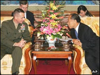 ژنرال پیس و وزیر خارجه چین