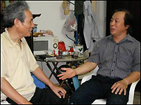 Ông Hoàng Tiến và ông Nguyễn Khắc Toàn 