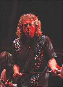 Robert Plant at WOMAD 2005 - pic Alex Flahive
