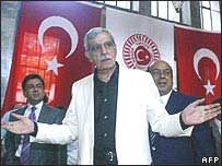 Ahmet Turk, parlamentar curdo líder do Partido da Sociedade Democráticva (DTP, na sigla em turco)