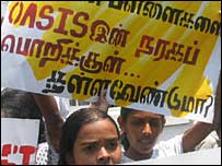 Studednts from the North (photo Elmo Fernando)