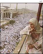 Milhões de islâmicos participam todos os anos do hajj