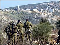 Soldados israelense na fronteira com o Líbano