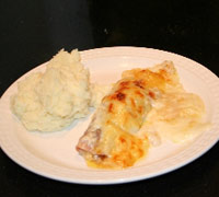 Chicory with ham and cheese sauce