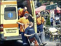 انفجار در حوالی ظهر و در يک پياده رو رخ داد