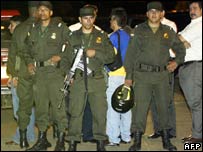 Policiais colombianos