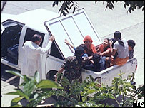 Caminhonete usada pelos seqüestradores