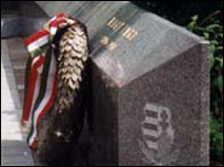 Người Hungary nay tưởng niệm Imre Nagy như một anh hùng dân tộc