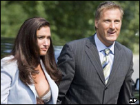 ماکسیم برنیه و ژولی کوئییار، AFP