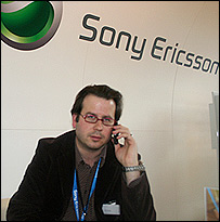 تيم ووگل مدير بازاريابی شرکت سونی اريکسون در اروپا 