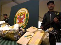 Droga apreendida no Peru