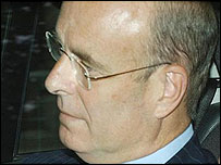 O ex-chefe do MI6 John Scarlett