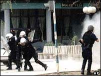 Violência em Pristina, Kosovo (foto de arquivo)