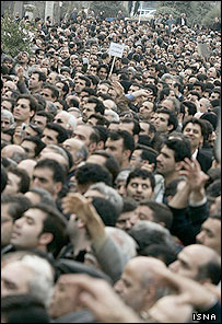 تجمع معلمان مقابل ساختمان مجلس