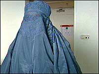 Yvonne Ridley in a burka