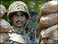 Soldado paquistanês