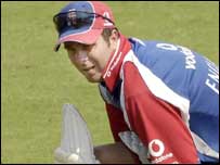 انگلینڈ کی کرکٹ ٹیم کے کپتان مائیکل وان