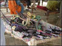 قبائلی وڈیروں کے ہتھیار