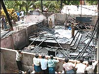 स्कूल आग के बाद