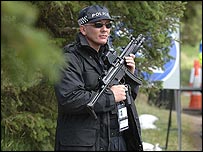 مامورين امنيتی