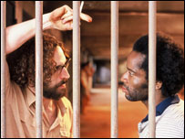 Cena do filme 'Quase Dois Irmãos', de Lúcia Murat