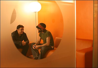 شادمهر و بهزاد