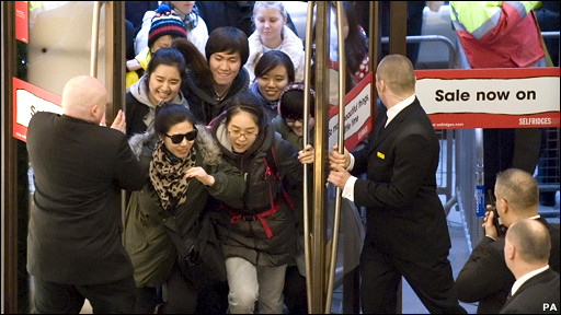 中國顧客一馬當先